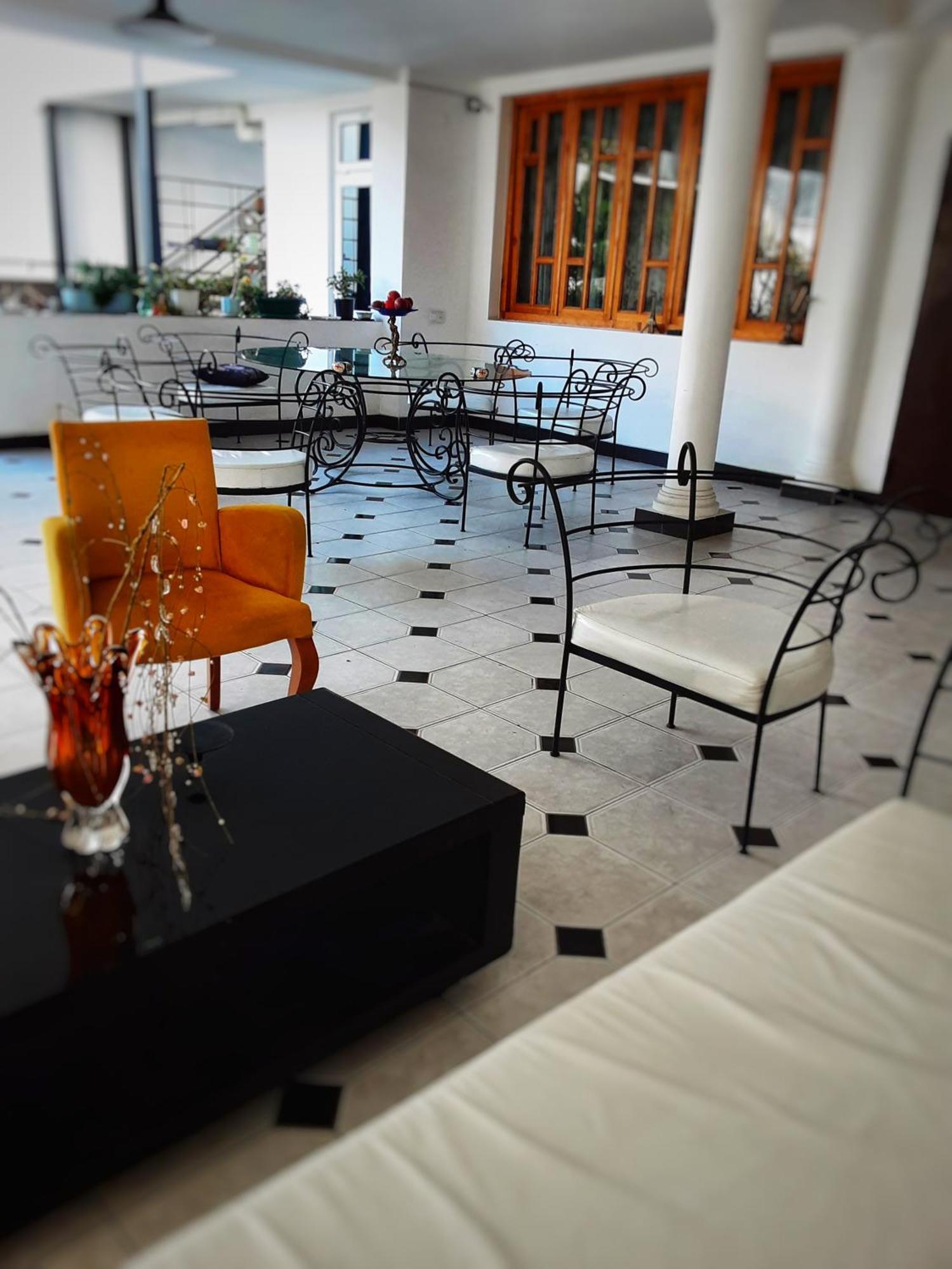 Westay Hotel 트빌리시 외부 사진